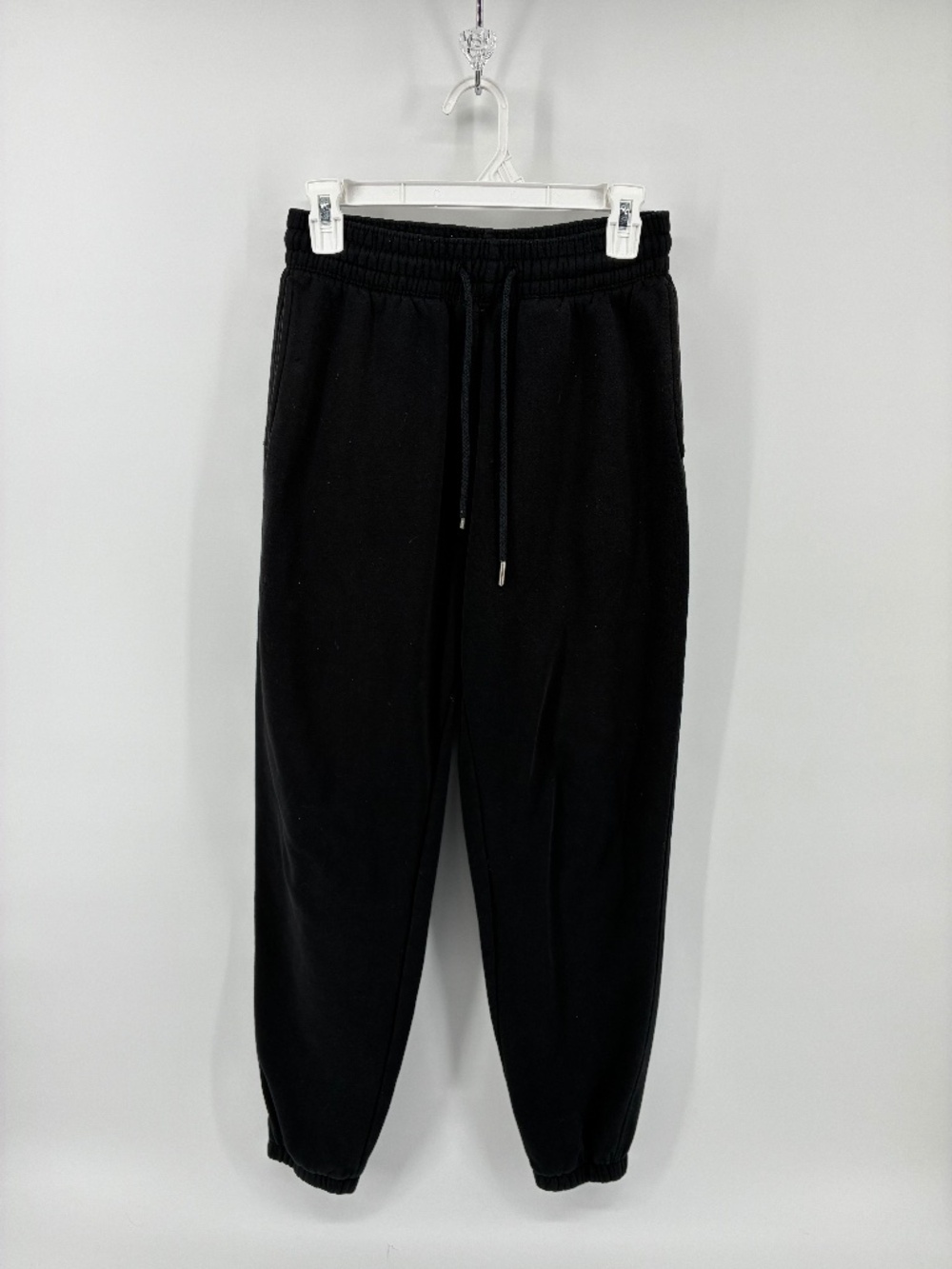 MASSIVE $10 SALE H&M Men’s Black Cuffed Ankle Track Joggers Pants